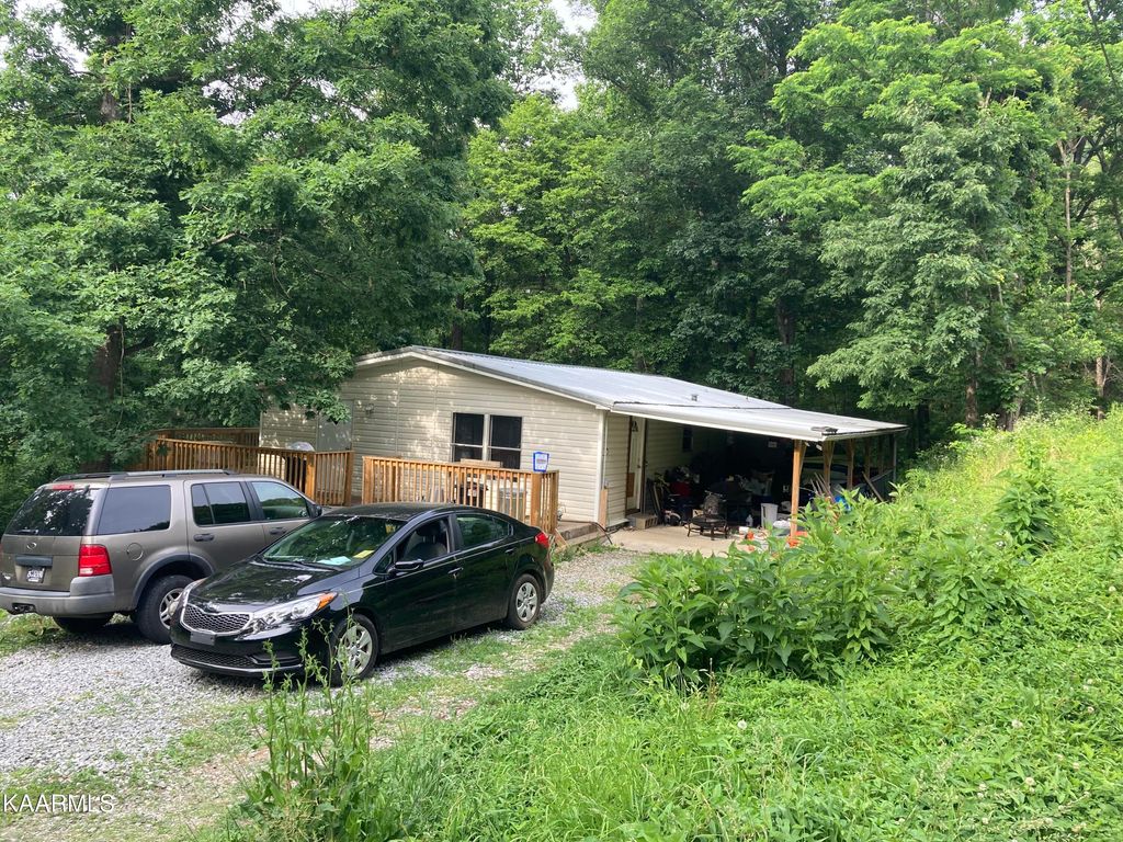 Photo of 1065 Old Oliver Rd, Walland, TN 37886 (MLS # 1228102)