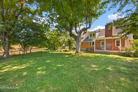Tiny photo for 2472 Hilham Hwy, Hilham, TN 38568 (MLS # 1354871)
