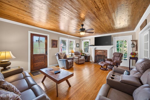 Tiny photo for 2472 Hilham Hwy, Hilham, TN 38568 (MLS # 1354871)