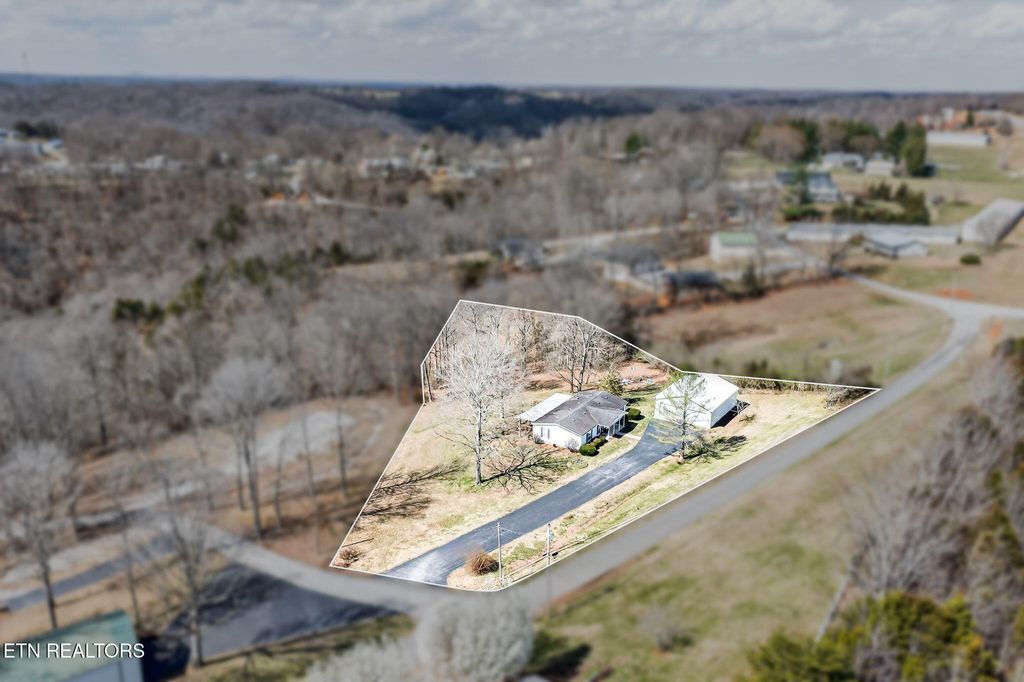 Photo of 1541 Hassler Loop, Byrdstown, TN 38549 (MLS # 1333050)