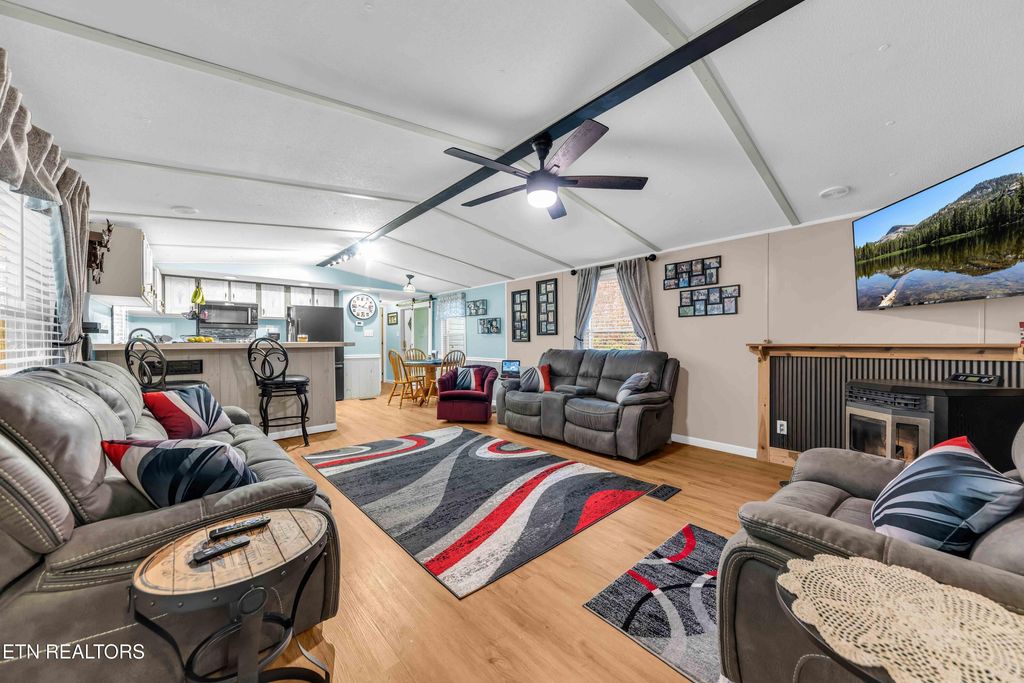 Photo of 145 Pine Crest Drive, Maynardville, TN 37807 (MLS # 1323119)