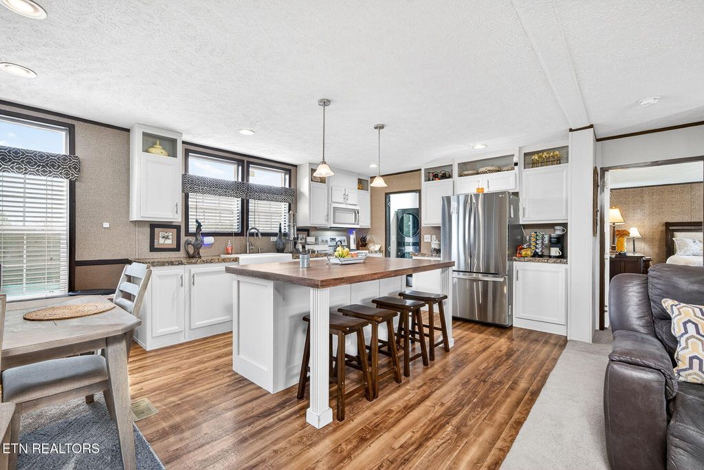 Photo of 680 Luna Rd, Sparta, TN 38583 (MLS # 1334939)