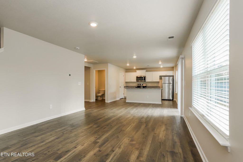 Photo of 9425 River Cane Rd, Mascot, TN 37806 (MLS # 1328449)