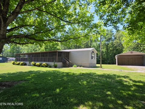 Photo of 1475 Old Chisholm Tr, Dandridge, TN 37725 (MLS # 1338219)