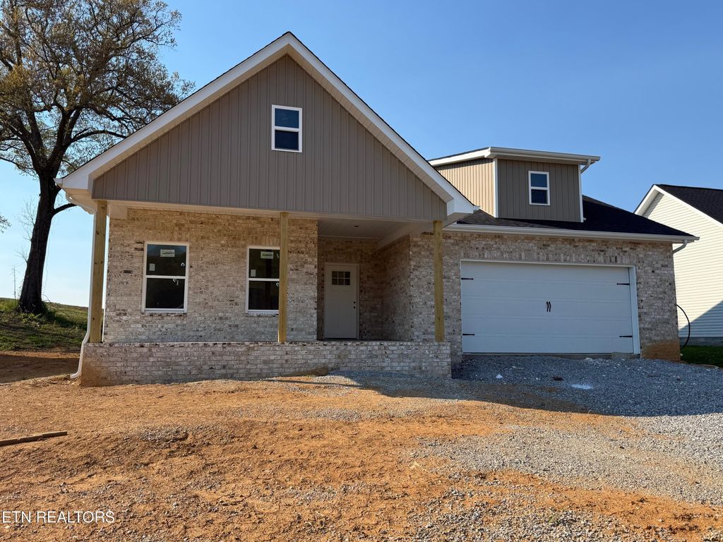 Photo of 221 Mossy Rock Rd, Clinton, TN 37716 (MLS # 1337043)