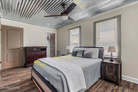 Tiny photo for 917 Central Ave, Athens, TN 37303 (MLS # 1337851)