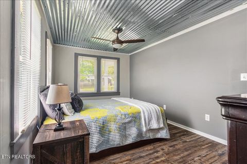 Tiny photo for 917 Central Ave, Athens, TN 37303 (MLS # 1337851)