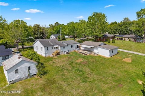 Tiny photo for 917 Central Ave, Athens, TN 37303 (MLS # 1337851)