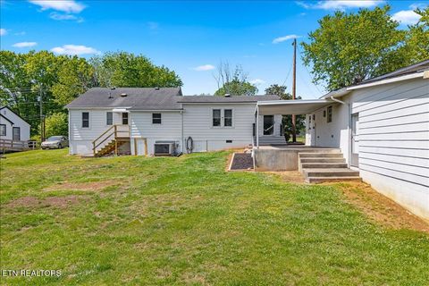 Tiny photo for 917 Central Ave, Athens, TN 37303 (MLS # 1337851)