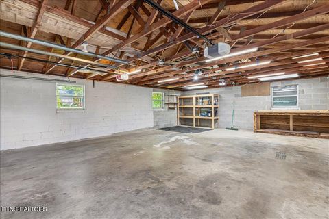 Tiny photo for 917 Central Ave, Athens, TN 37303 (MLS # 1337851)