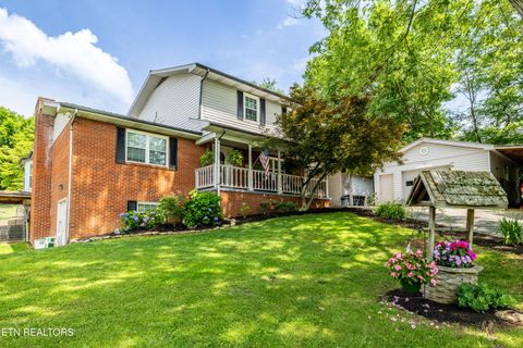 Photo of 2814 Montvale Rd, Maryville, TN 37803 (MLS # 1342228)