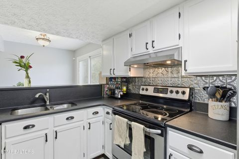 Tiny photo for 2401 Wadsworth Drive, Knoxville, TN 37921 (MLS # 1318240)