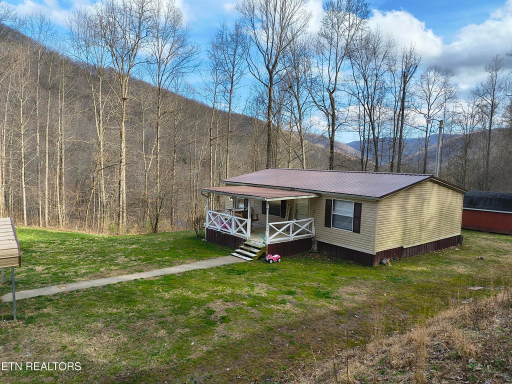 Photo of 501 Jakes Branch Rd, Pioneer, TN 37847 (MLS # 1331238)