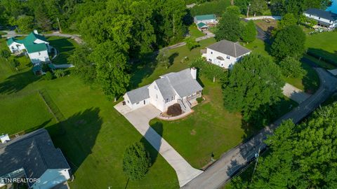 Tiny photo for 135 Rebel Rd, Harriman, TN 37748 (MLS # 1342453)