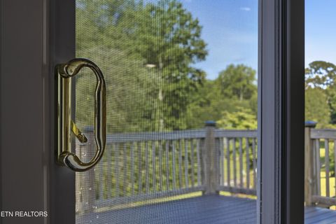 Tiny photo for 135 Rebel Rd, Harriman, TN 37748 (MLS # 1342453)