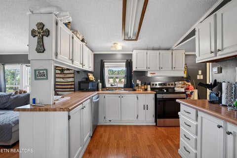 Tiny photo for 5689 Bell Rd, Cookeville, TN 38506 (MLS # 1360230)