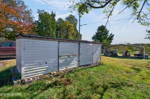 Tiny photo for 5689 Bell Rd, Cookeville, TN 38506 (MLS # 1360230)