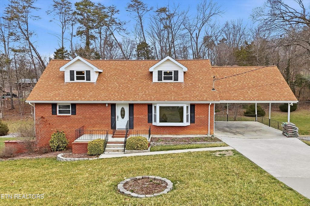 Photo of 168 Cumberland View Drive, Oak Ridge, TN 37830 (MLS # 1331269)