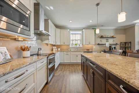 Tiny photo for 255 Trillium Tr, Lenoir City, TN 37771 (MLS # 1358309)