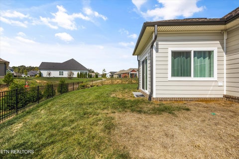 Tiny photo for 255 Trillium Tr, Lenoir City, TN 37771 (MLS # 1358309)