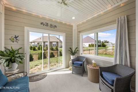 Tiny photo for 255 Trillium Tr, Lenoir City, TN 37771 (MLS # 1358309)