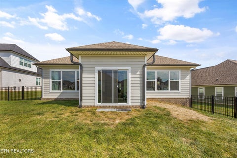 Tiny photo for 255 Trillium Tr, Lenoir City, TN 37771 (MLS # 1358309)