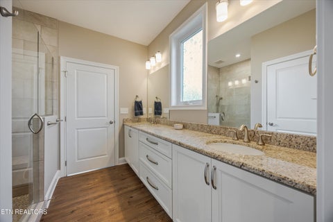 Tiny photo for 255 Trillium Tr, Lenoir City, TN 37771 (MLS # 1358309)