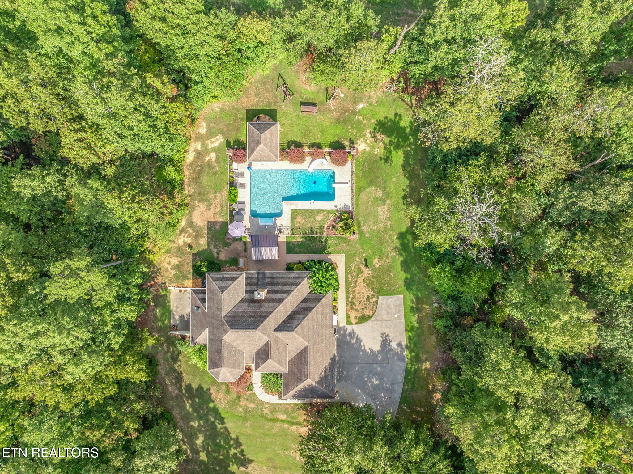 2572 Little Valley Rd