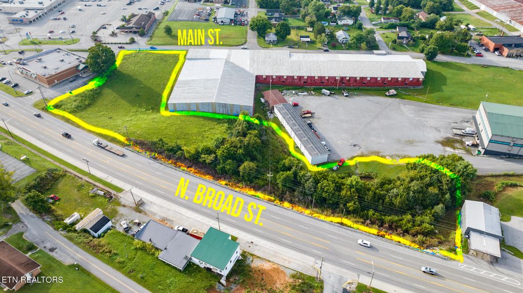 Photo of 810 Main St, New Tazewell, TN 37825 (MLS # 1239317)