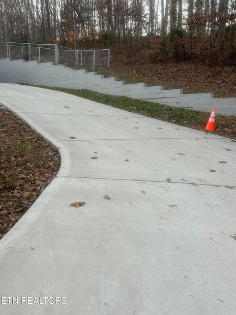 Tiny photo for 667 Hassler Mill Rd, Harriman, TN 37748 (MLS # 1322895)