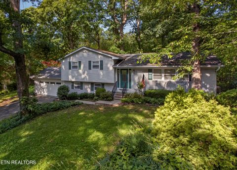 Photo of 1107 Burning Tr, Knoxville, TN 37909 (MLS # 1347034)