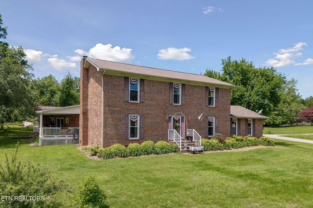 Photo of 526 Old Highway 70, Rockwood, TN 37854 (MLS # 1302167)