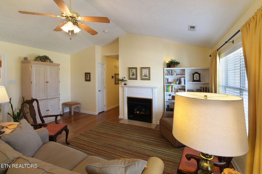 Photo of 256 Dogwood Glen Lane, Powell, TN 37849 (MLS # 1317214)