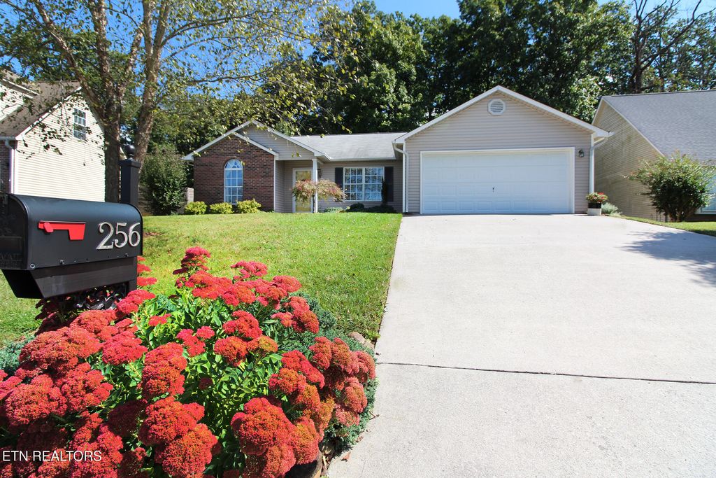 Photo of 256 Dogwood Glen Lane, Powell, TN 37849 (MLS # 1317214)