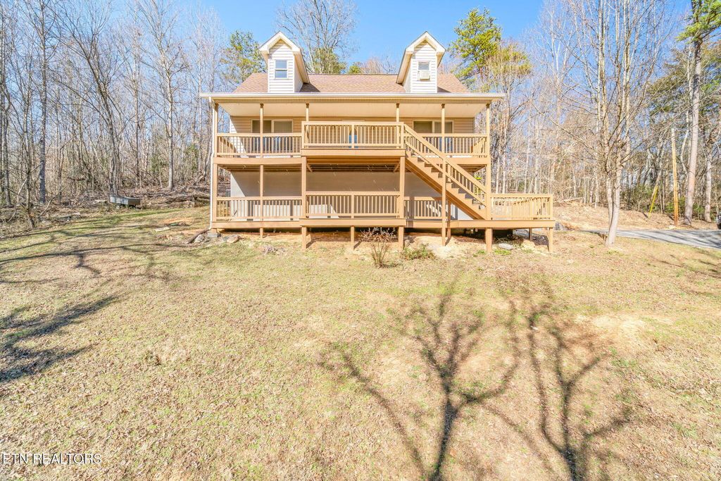 Photo of 1636 Bluff Rd, Harriman, TN 37748 (MLS # 1291426)