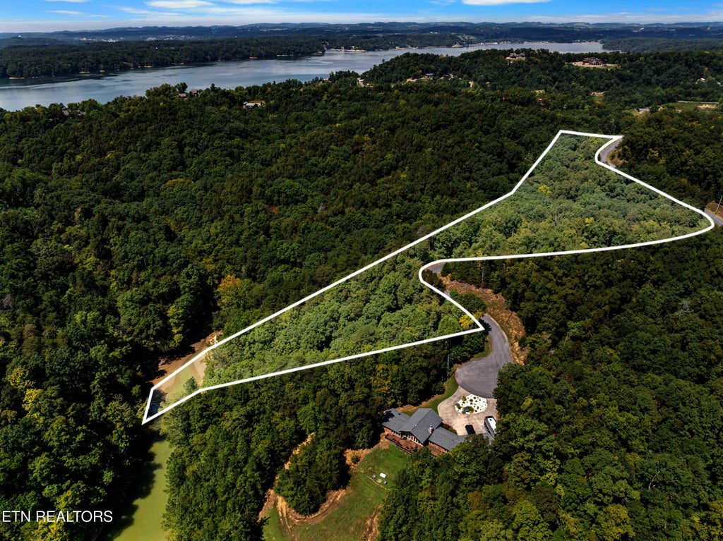 Photo of 00 Last Chance Rd, Dandridge, TN 37725 (MLS # 1354613)
