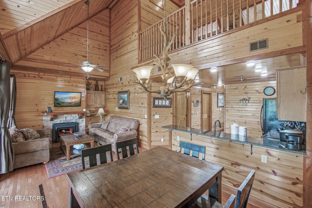 Photo of 460 Big Bear Way, Pigeon Forge, TN 37863 (MLS # 1359151)