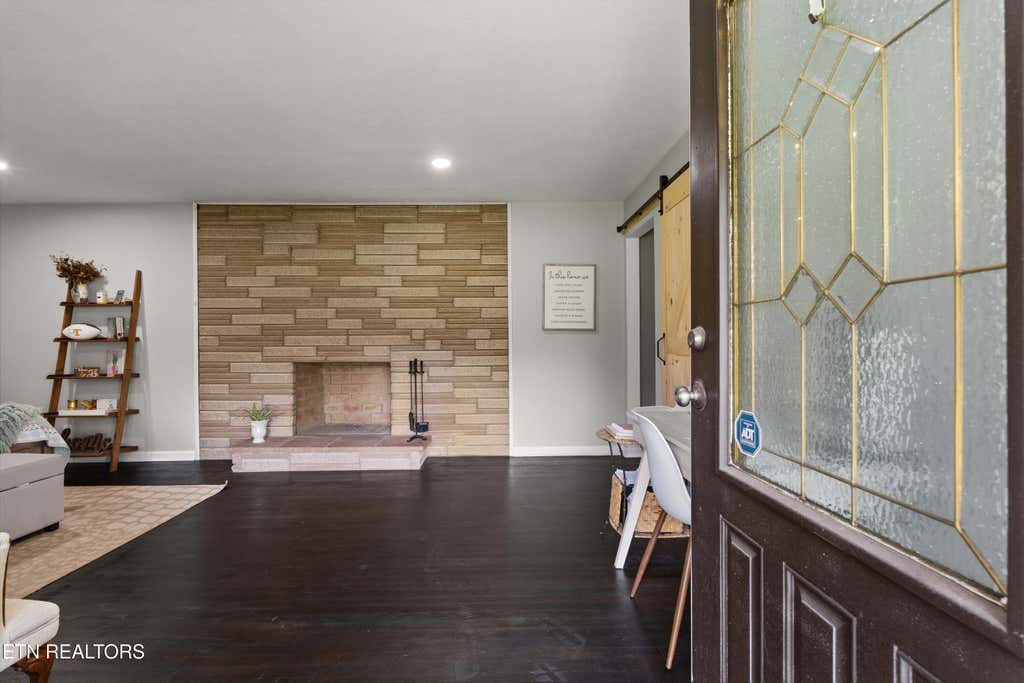 Photo of 913 W Beaver Creek Drive, Powell, TN 37849 (MLS # 1352776)