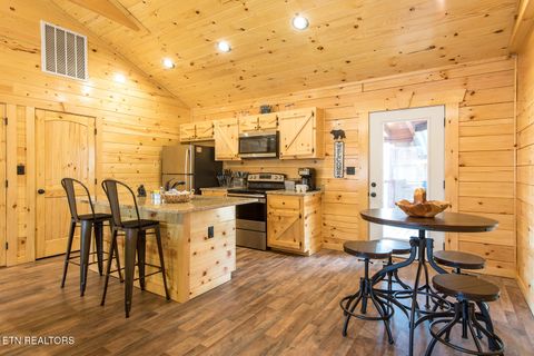 Tiny photo for 922 Statham Way #3, Gatlinburg, TN 37738 (MLS # 1349448)