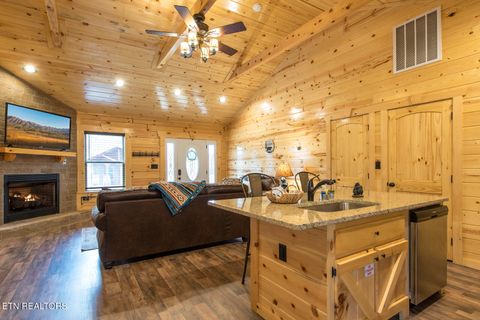Tiny photo for 922 Statham Way #3, Gatlinburg, TN 37738 (MLS # 1349448)