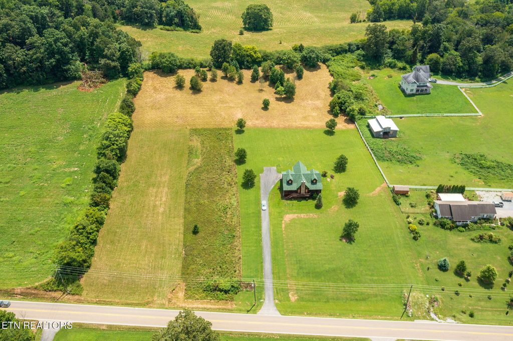 Photo of 4151 Newport Hwy, Sevierville, TN 37876 (MLS # 1311608)