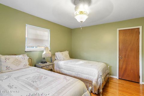 Tiny photo for 6521 Kanuga Drive, Knoxville, TN 37912 (MLS # 1325352)