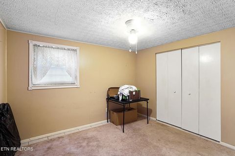 Tiny photo for 6521 Kanuga Drive, Knoxville, TN 37912 (MLS # 1325352)