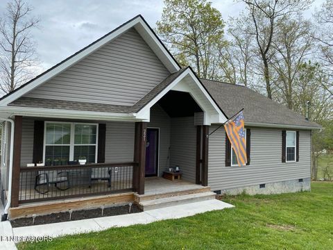 221 Kaysprings Circle Jacksboro TN 37757