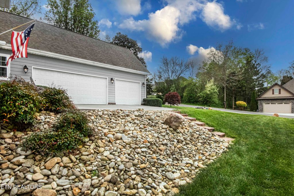 Photo of 113 Inola Place, Loudon, TN 37774 (MLS # 1335333)