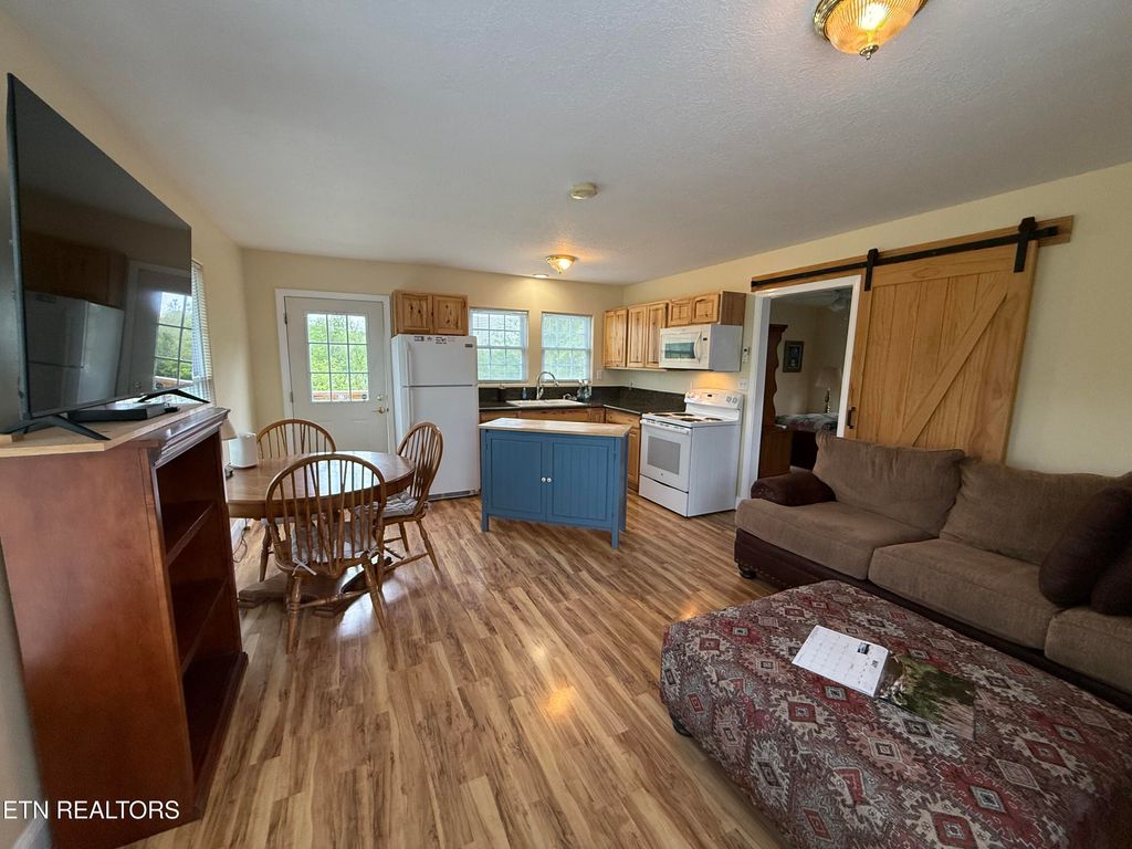 Photo of 2981 Hinds Creek Rd, Heiskell, TN 37754 (MLS # 1300249)