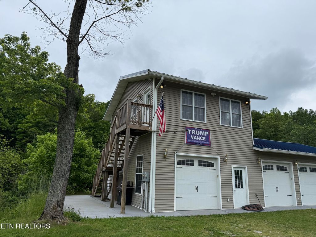 Photo of 2981 Hinds Creek Rd, Heiskell, TN 37754 (MLS # 1300249)