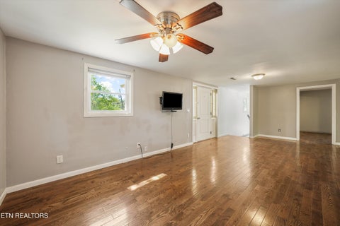 Tiny photo for 1832 Amherst Rd, Knoxville, TN 37909 (MLS # 1358353)