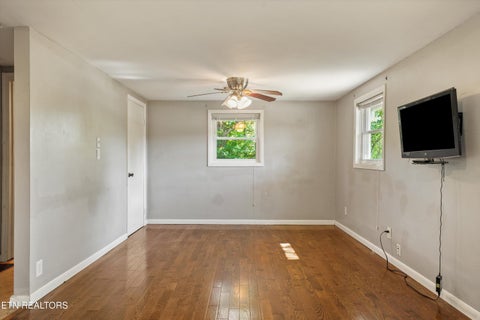 Tiny photo for 1832 Amherst Rd, Knoxville, TN 37909 (MLS # 1358353)