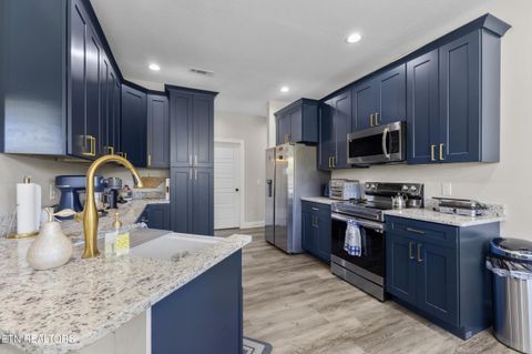 Tiny photo for 2579 Shoreline Vis, Morristown, TN 37814 (MLS # 1318709)